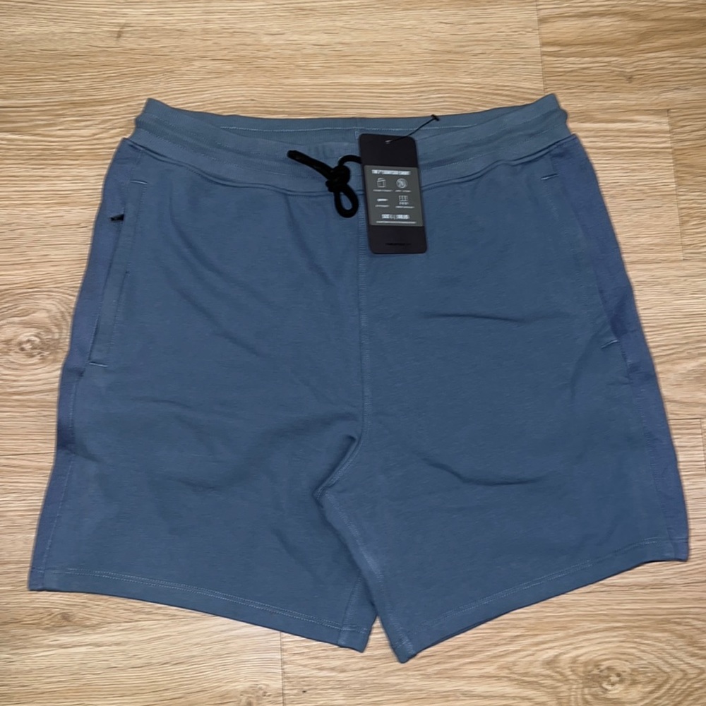 Fabletics NWT The 7” Courtside Short